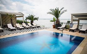 Almar Lake View Boutique H Adults Only